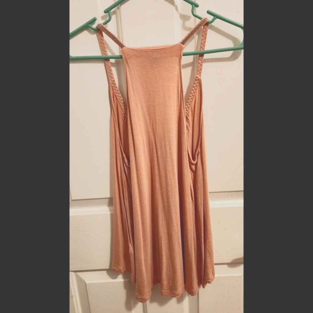Peach Tank-Top - Picture 4 of 5